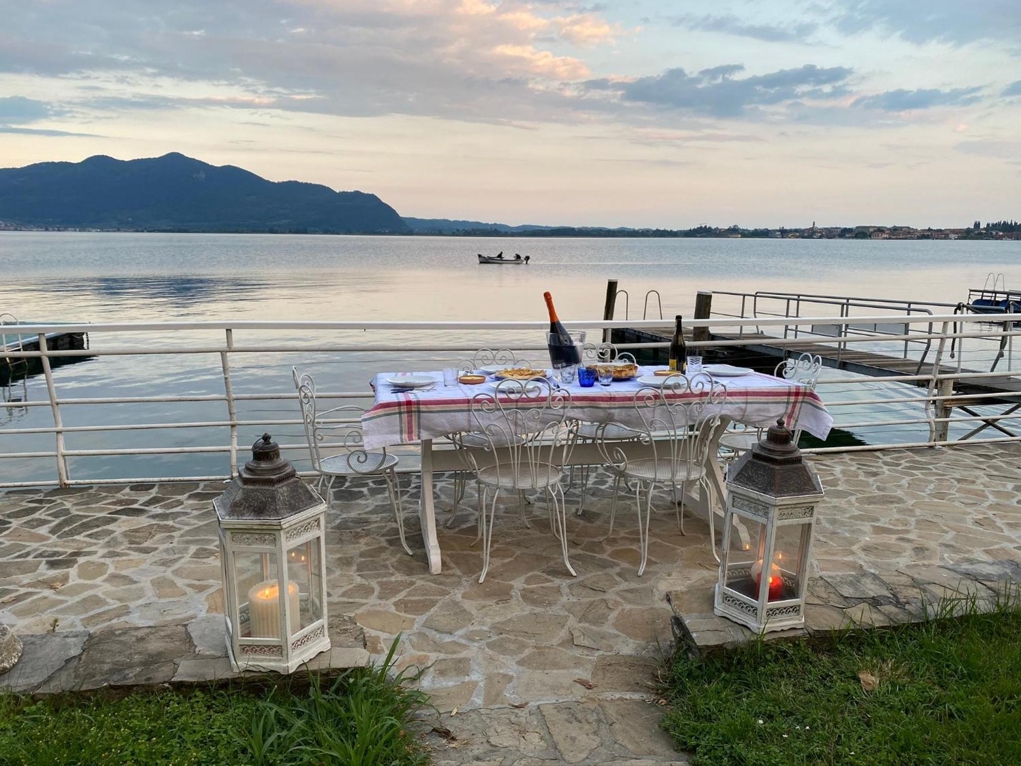 Villa Anastasye Your Lakefront Vacation Rental Predore Exterior photo