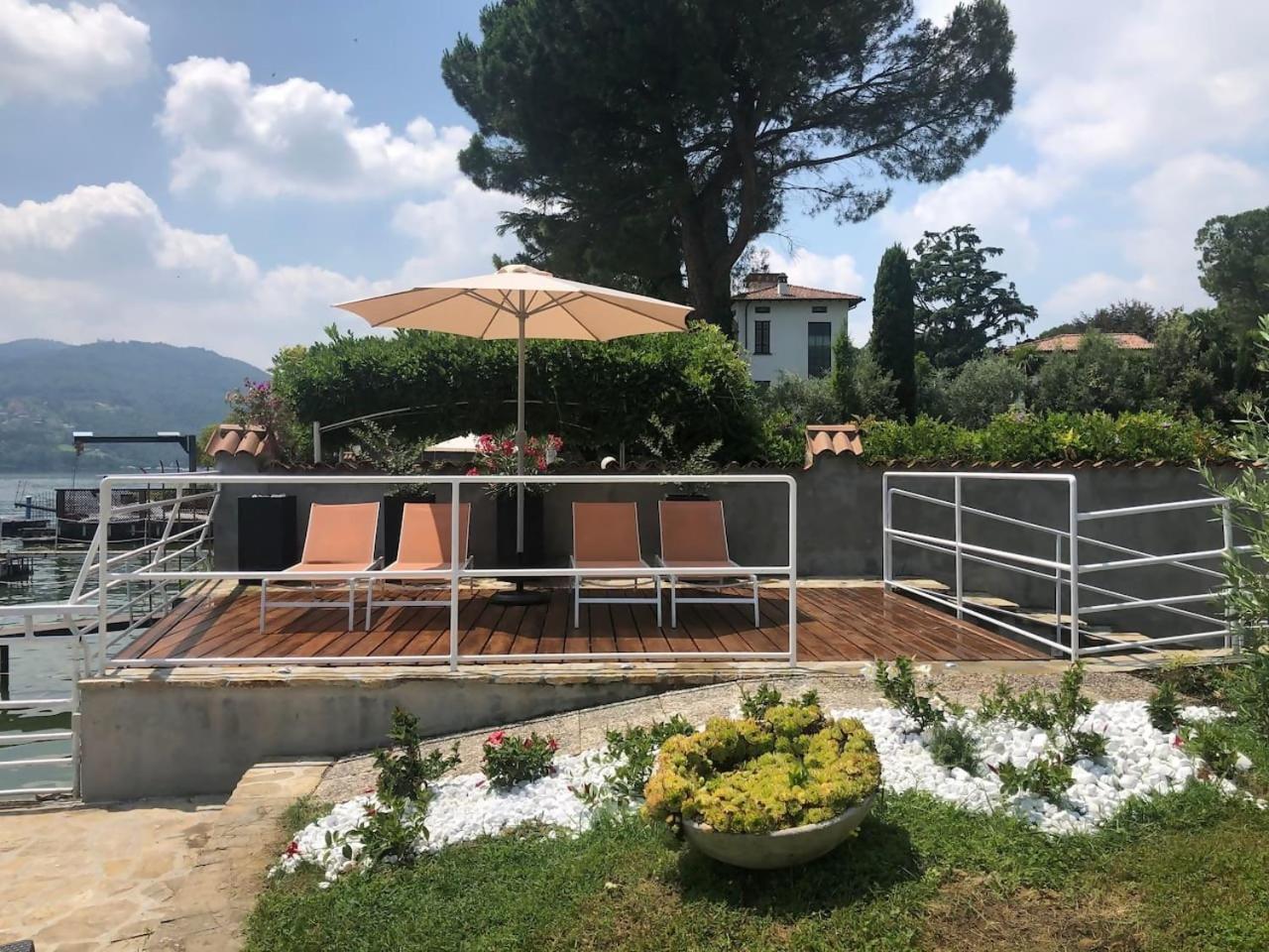 Villa Anastasye Your Lakefront Vacation Rental Predore Exterior photo