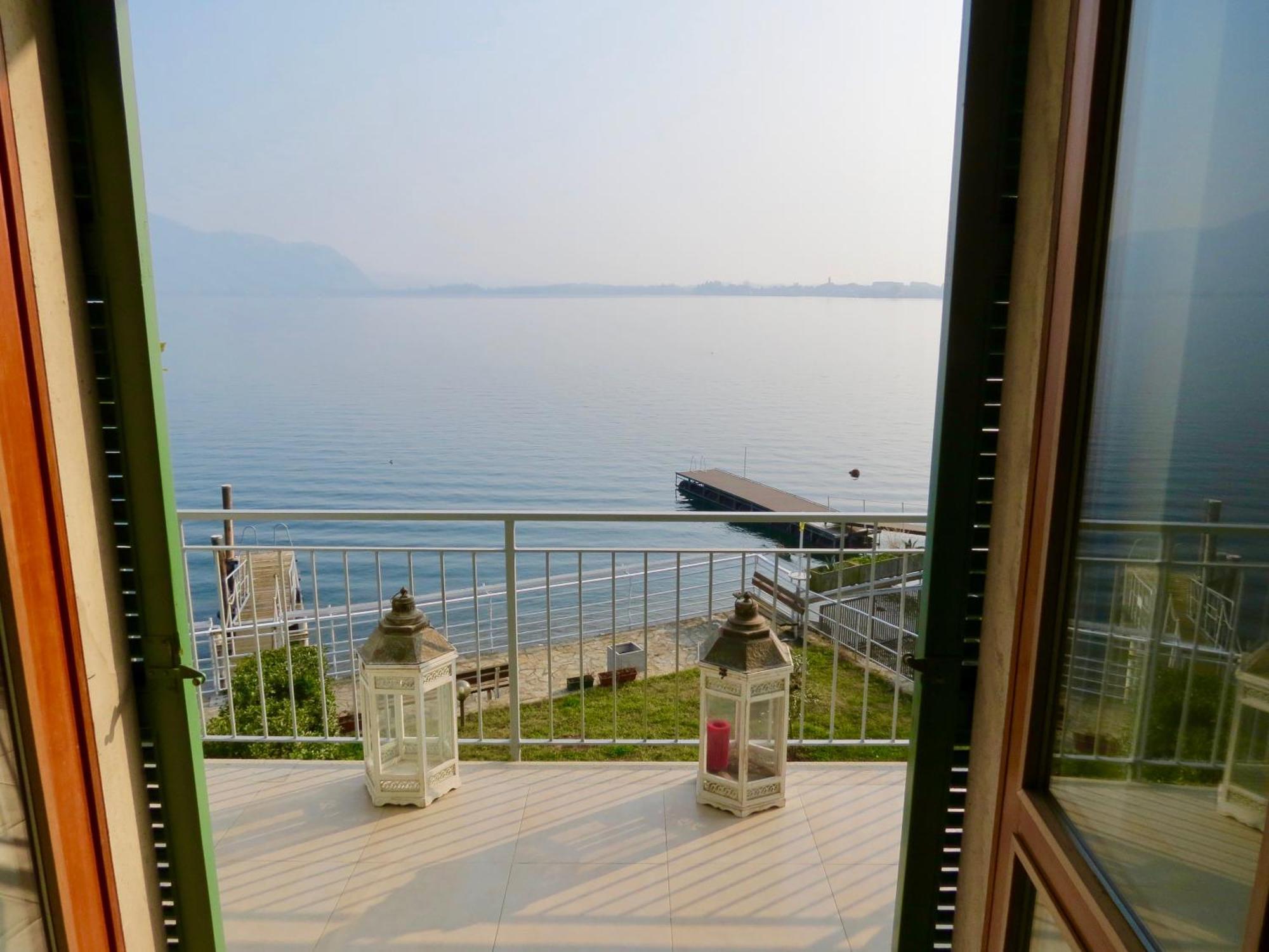 Villa Anastasye Your Lakefront Vacation Rental Predore Exterior photo